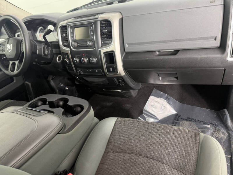 2017 RAM 3500 SLT