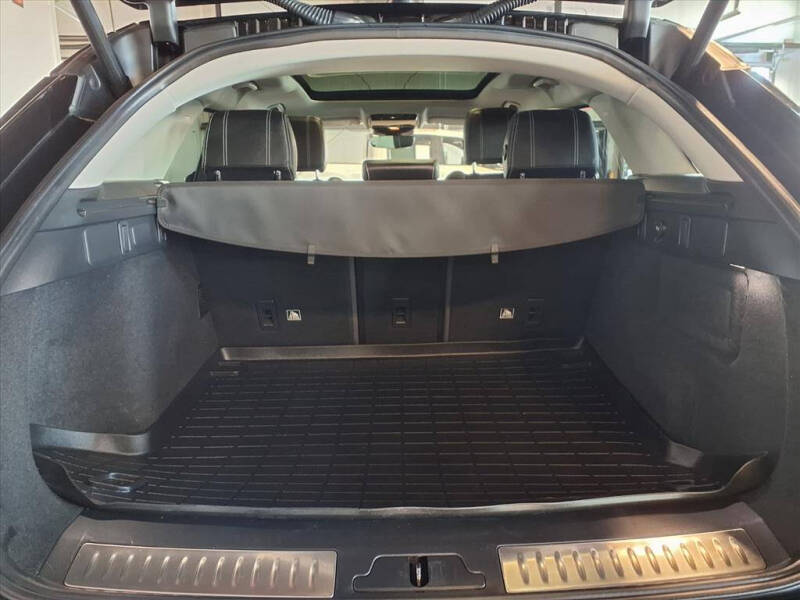 2019 Land Rover Range Rover Velar P250 S