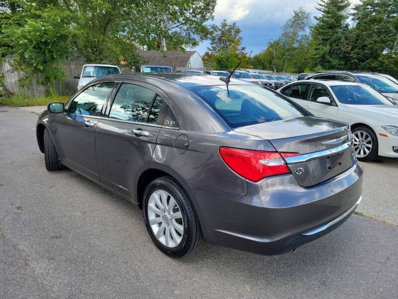 2014 Chrysler 200 Limited