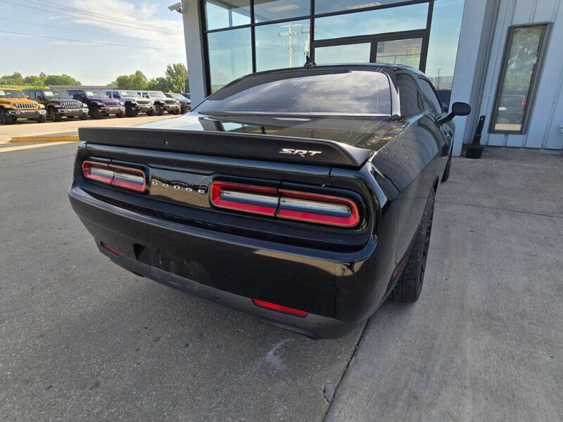 2015 Dodge Challenger SRT Hellcat
