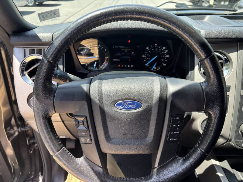 2017 Ford Expedition XLT