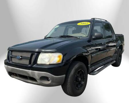 2005 Ford Explorer Sport Trac for sale at R&R Car Company in Mount Clemens MI