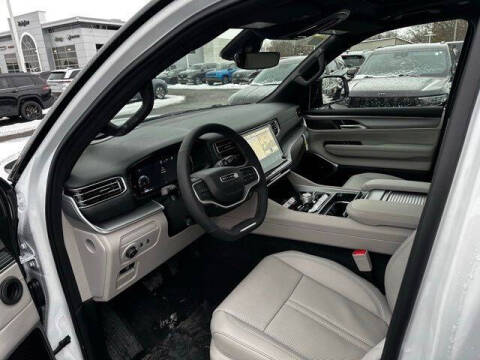 2025 Jeep Wagoneer L Series III