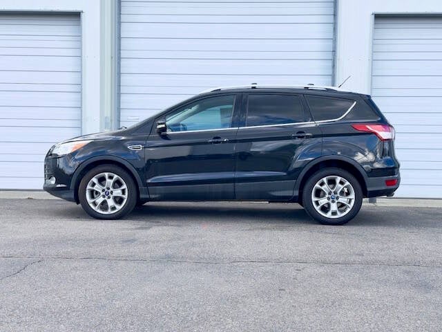 2014 Ford Escape Titanium photo 8