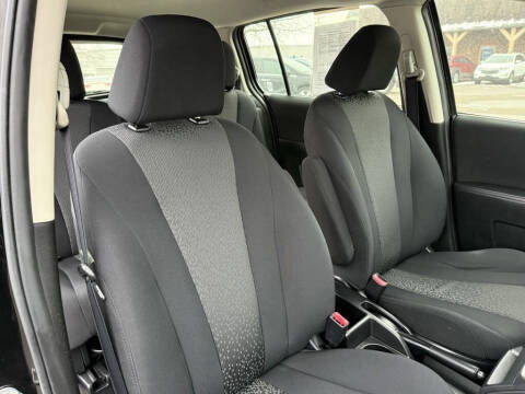 2012 Mazda MAZDA5 Sport