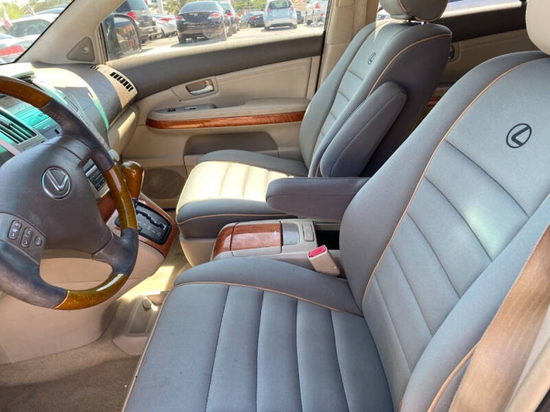 2004 Lexus RX 330