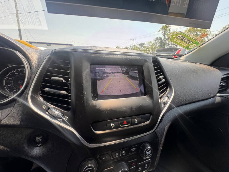 2021 Jeep Cherokee Latitude Plus