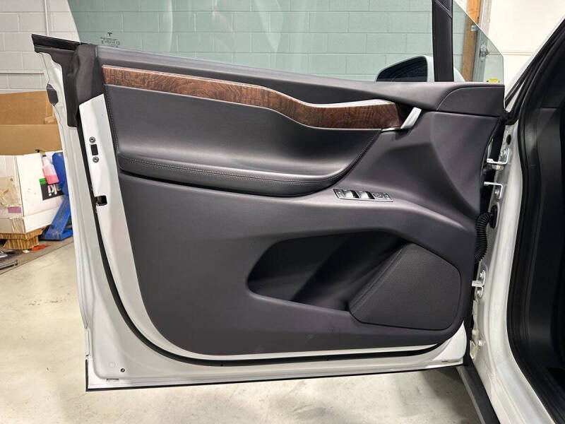 2019 Tesla Model X Long Range