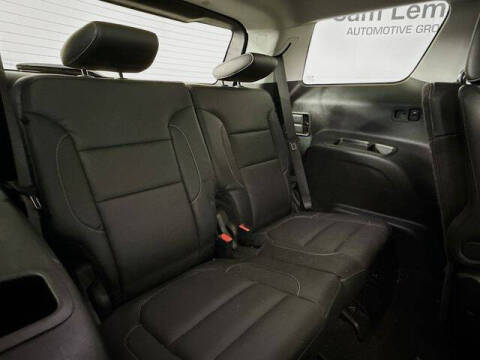 2017 GMC Acadia SLT-1