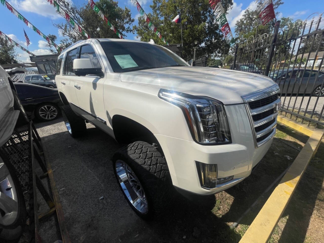 2015 Cadillac Escalade for sale at DIAMOND MOTORS INC in Houston, TX