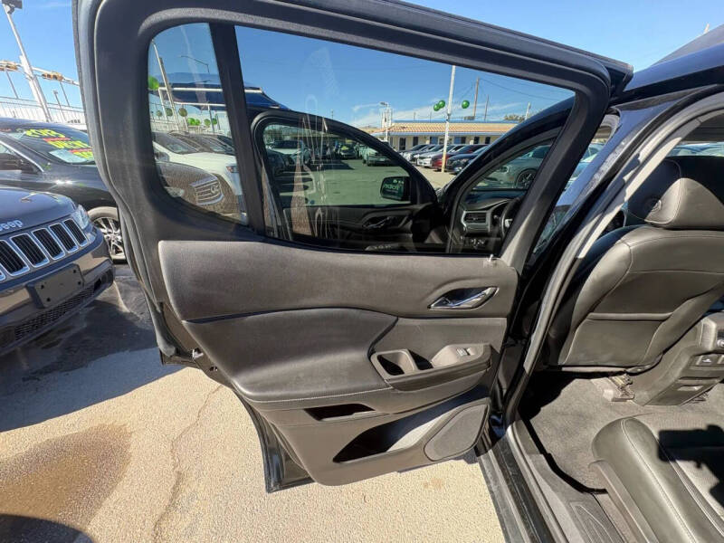 2019 GMC Acadia SLT-1