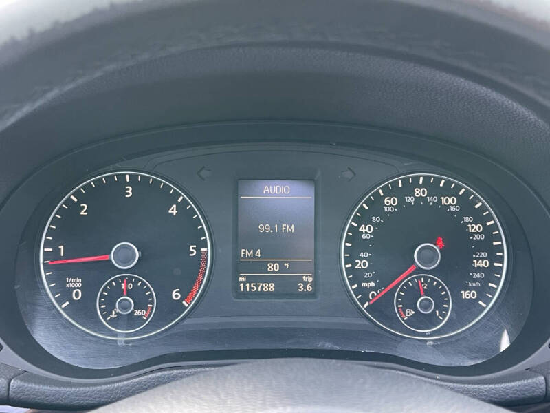 2015 Volkswagen Passat 2.0L TDI SEL Premium