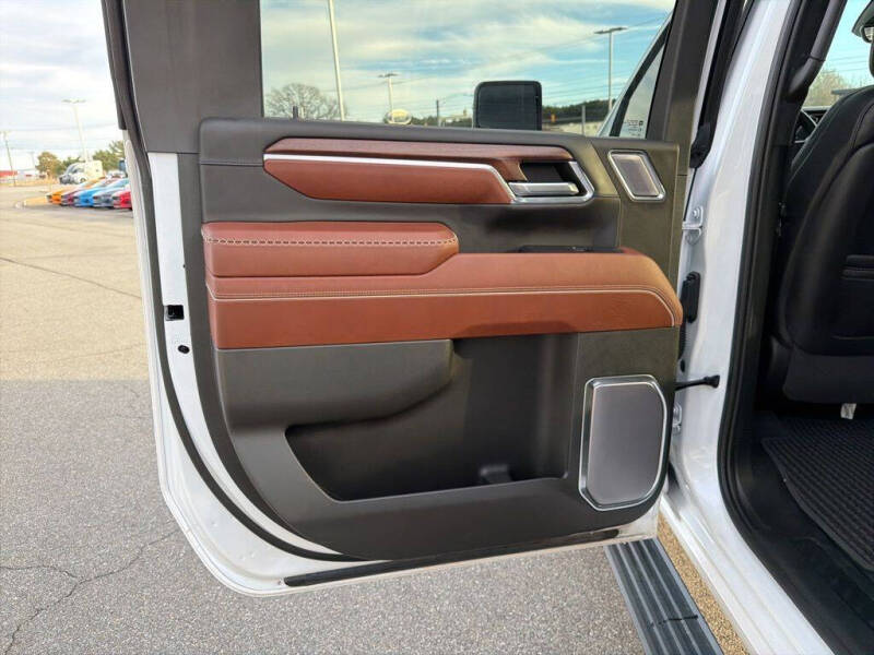 2024 GMC Sierra 3500HD