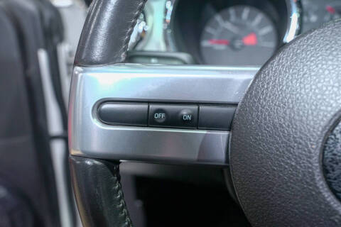 2005 Ford Mustang V6 Premium