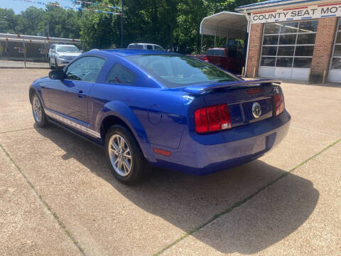 2005 Ford Mustang V6 Deluxe