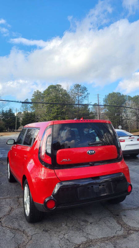 2016 Kia Soul +