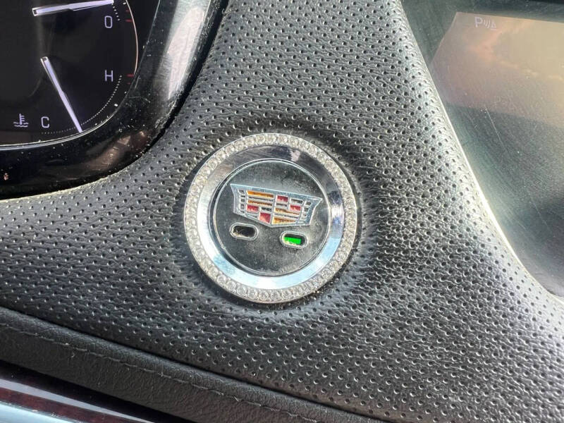 2017 Cadillac XT5 Luxury