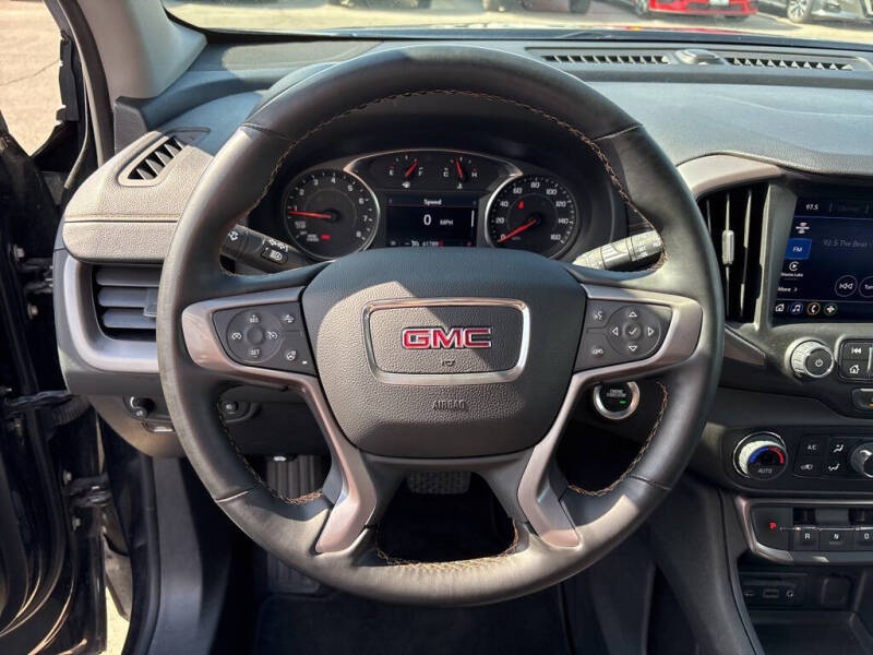 2023 GMC Terrain AT4