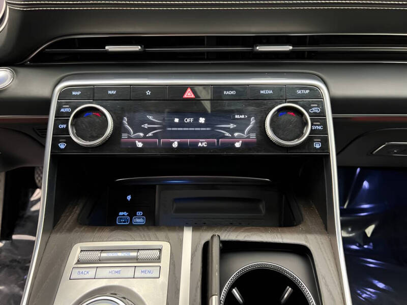 2024 Genesis GV80 2.5T