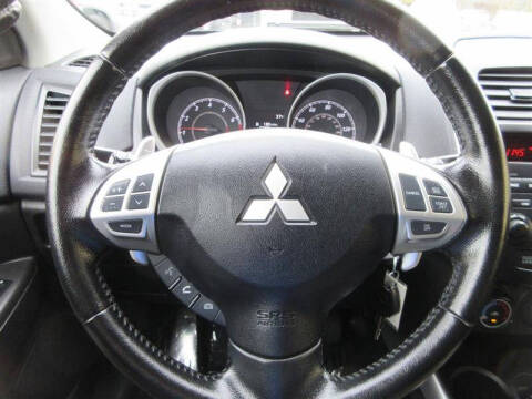 2013 Mitsubishi Outlander Sport ES