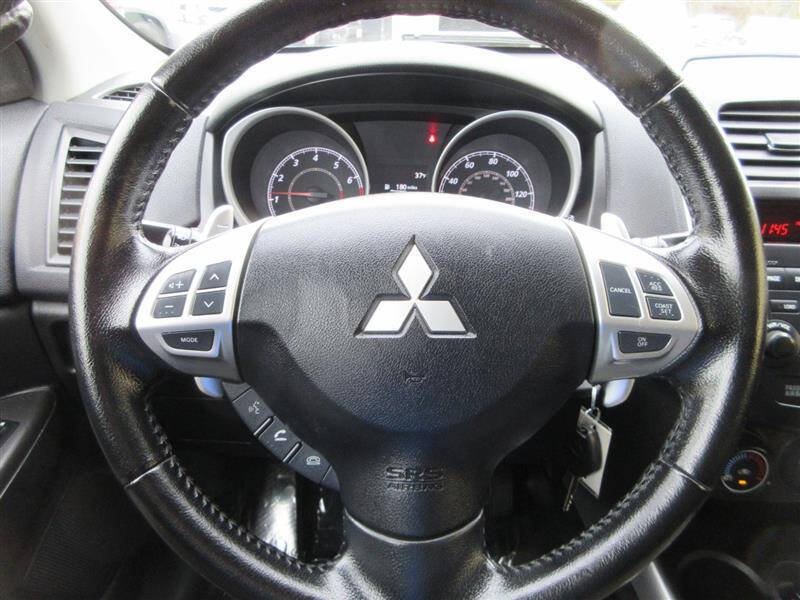 2013 Mitsubishi Outlander Sport ES