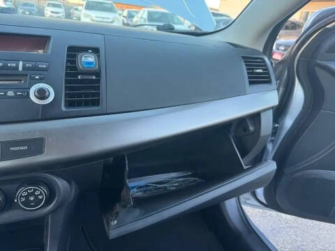 2013 Mitsubishi Lancer ES