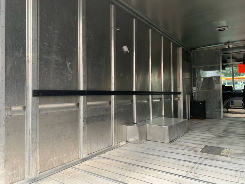 2013 Ford E-Series E-450 SD