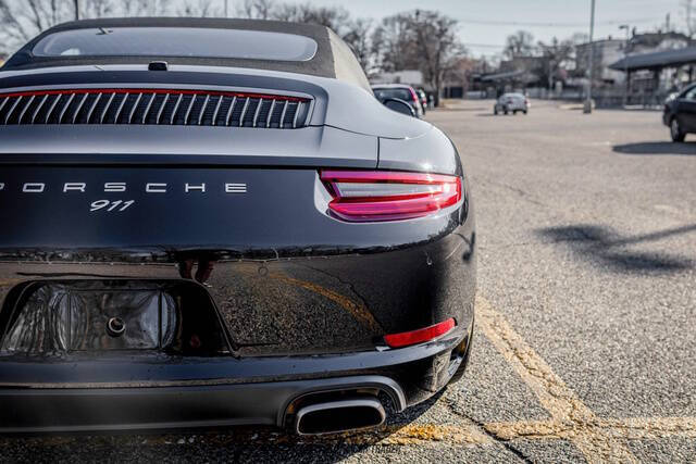 2017 Porsche 911
