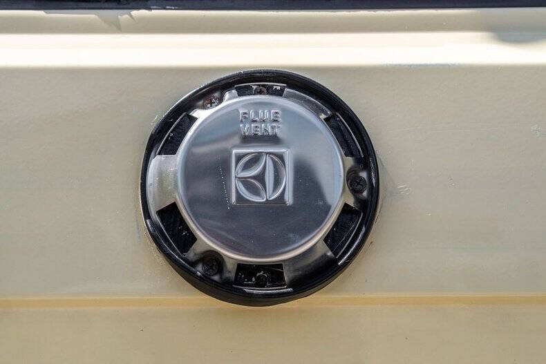 1982 Volkswagen Vanagon Camper