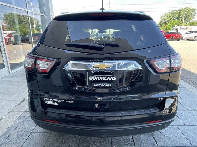 2017 Chevrolet Traverse LT