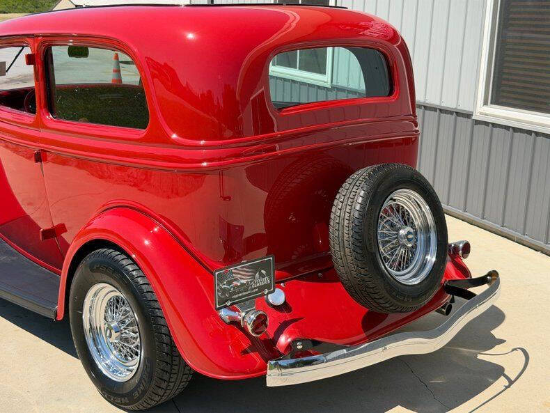 1934 Ford Tudor