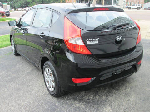 2013 Hyundai Accent GS