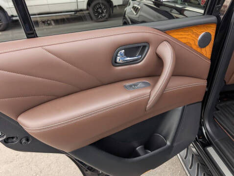 2017 Infiniti QX80 Limited