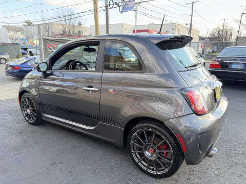 2015 FIAT 500 Abarth