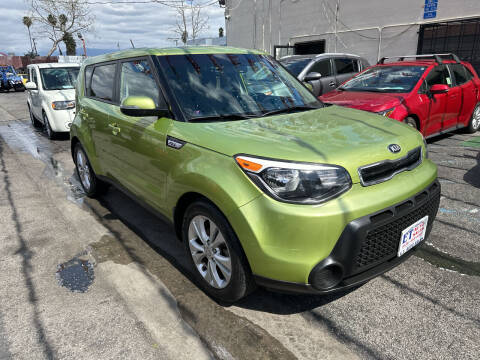 2014 Kia Soul +