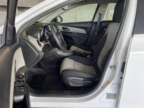 2012 Chevrolet Cruze LS