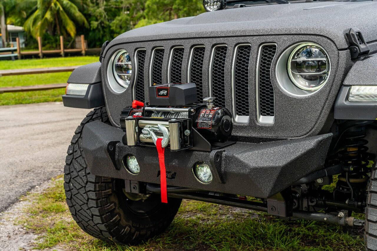 2020 JEEP Wrangler SUV / Crossover - $57,999