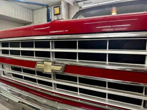 1987 Chevrolet R/V 10 Series V10 Silverado