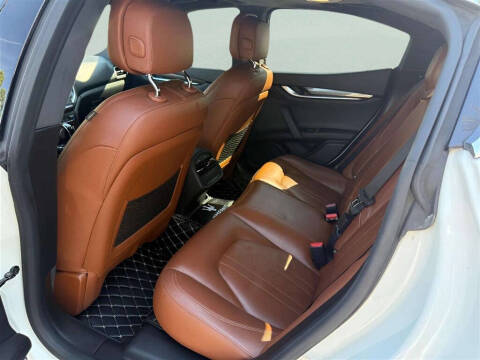 2017 Maserati Ghibli