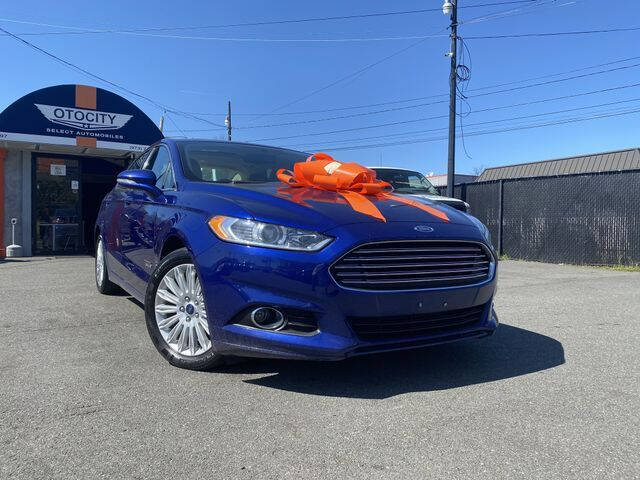2014 Ford Fusion Energi SE