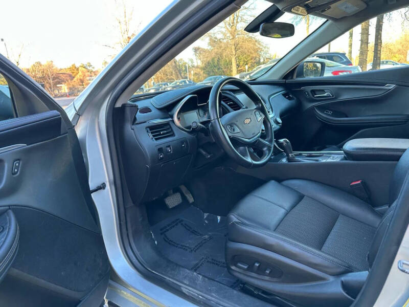 2019 Chevrolet Impala LT