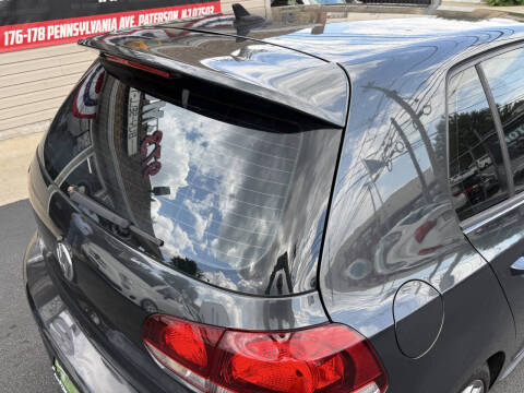 2013 Volkswagen GTI Wolfsburg Edition