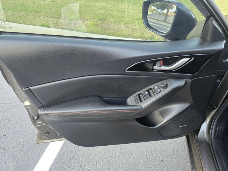 2016 Mazda MAZDA3 i Grand Touring