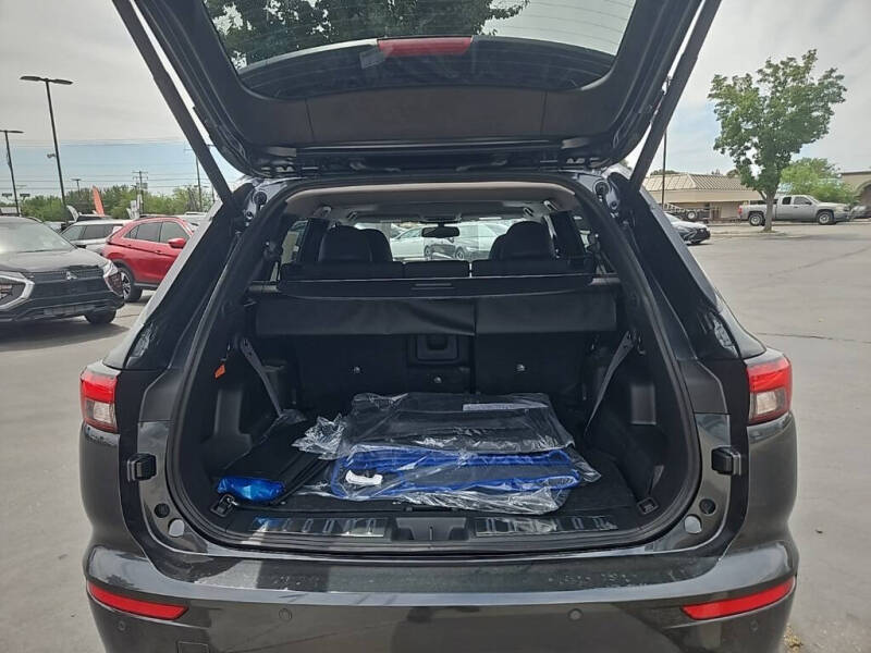 2025 Mitsubishi Outlander PHEV SEL