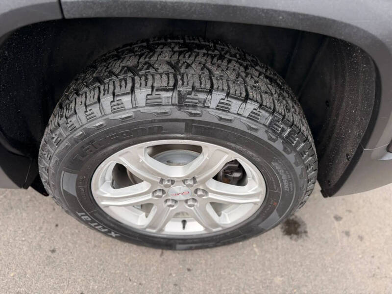 2017 GMC Acadia SLE-1