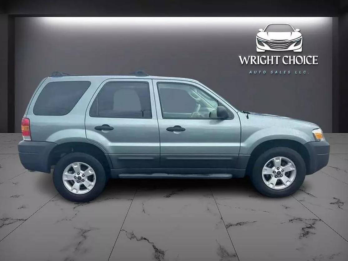 2006 Ford Escape for sale at Wright Choice Auto Sales LLC in Athens, TN