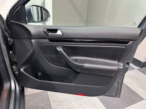 2014 Volkswagen Jetta SportWagen TDI