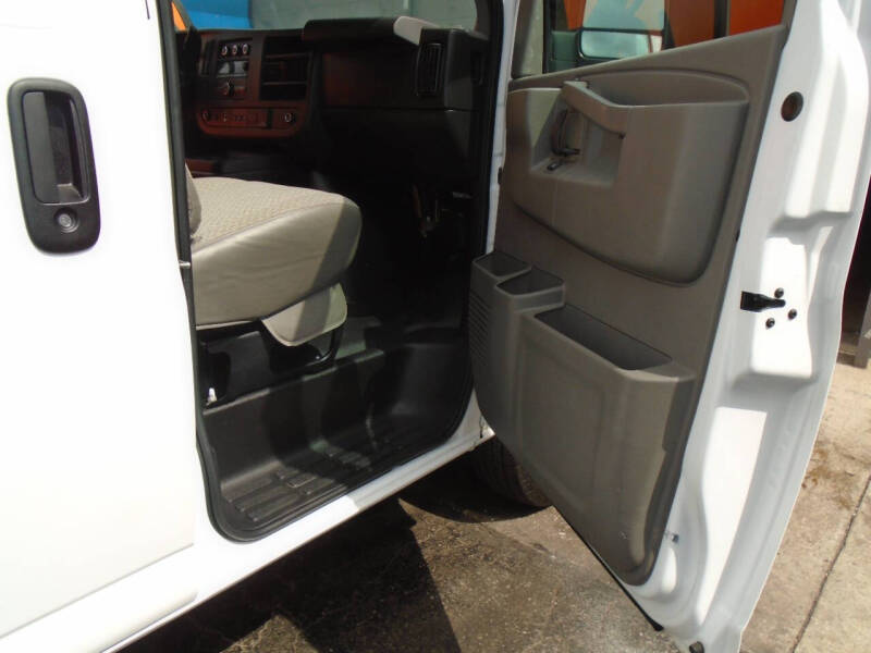 2020 Chevrolet Express 2500