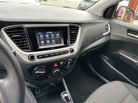 2020 Hyundai Accent SEL