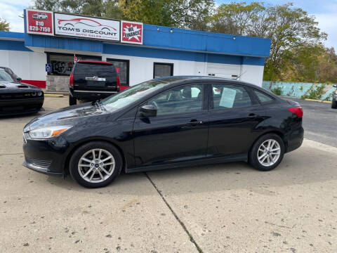2018 Ford Focus for sale at Tom's Discount Auto Sales in Flint MI